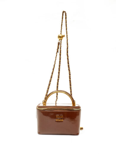 (2FOR50K)CHOCO MIN PATENT TOP HANDLE BAG