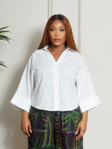 (2FOR50K)ZR WHITE VNECK TURNUP SLEEVE DEEPHEM SHIRT