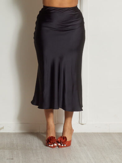BLACK SILK SKIRT