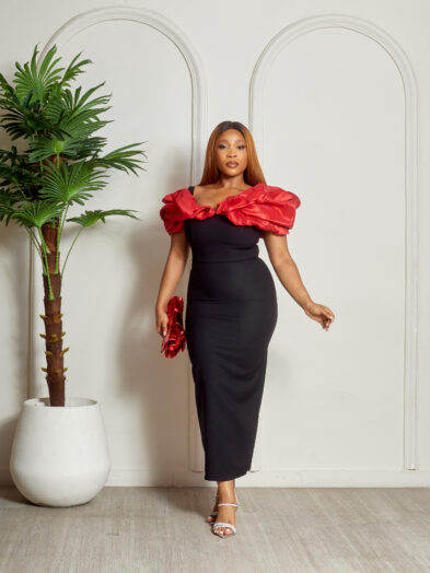 K BLACK DRESS WITH RED CONTRAST DRAPE COLD SHOULDER DRESS